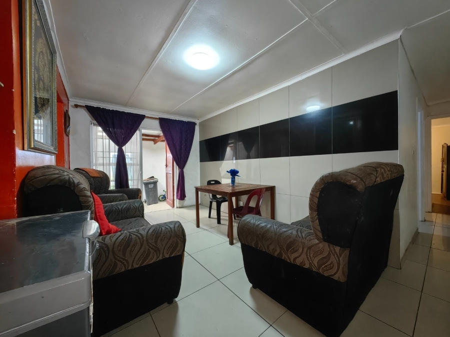 3 Bedroom Property for Sale in Beacon Valley Western Cape